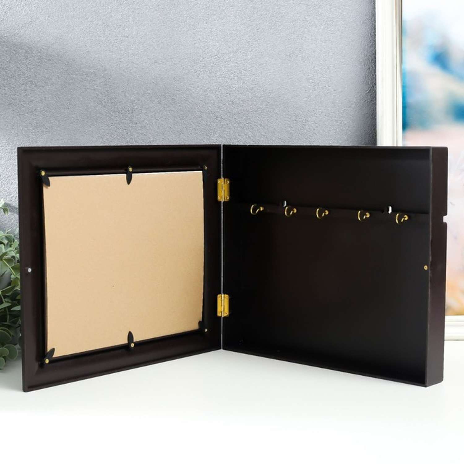 Ключница "Карта 4" Венге  26,5х31,5х4,5 см МИКС 4491472