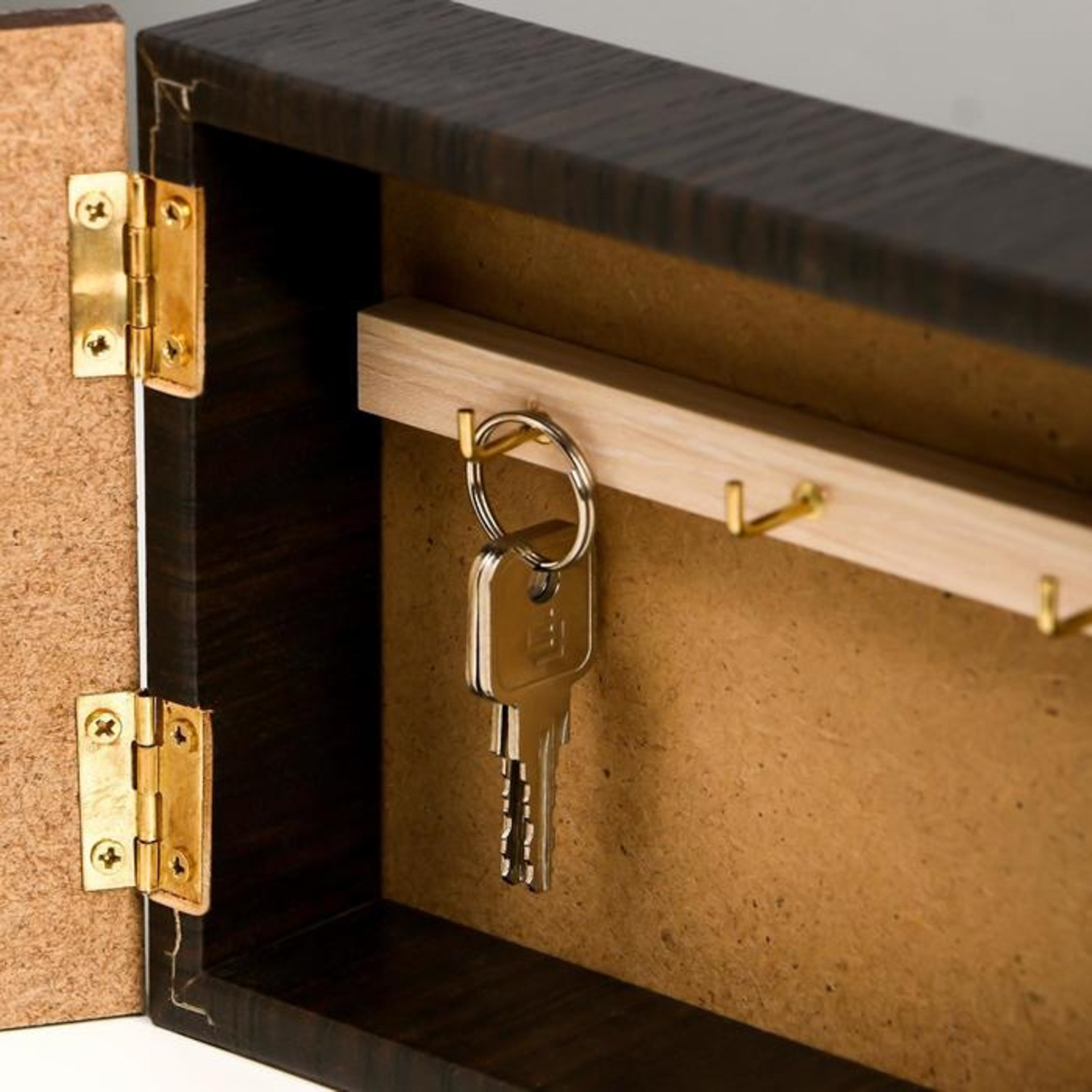 Ключница "Дерево ключи" венге 12х17 см 3931193