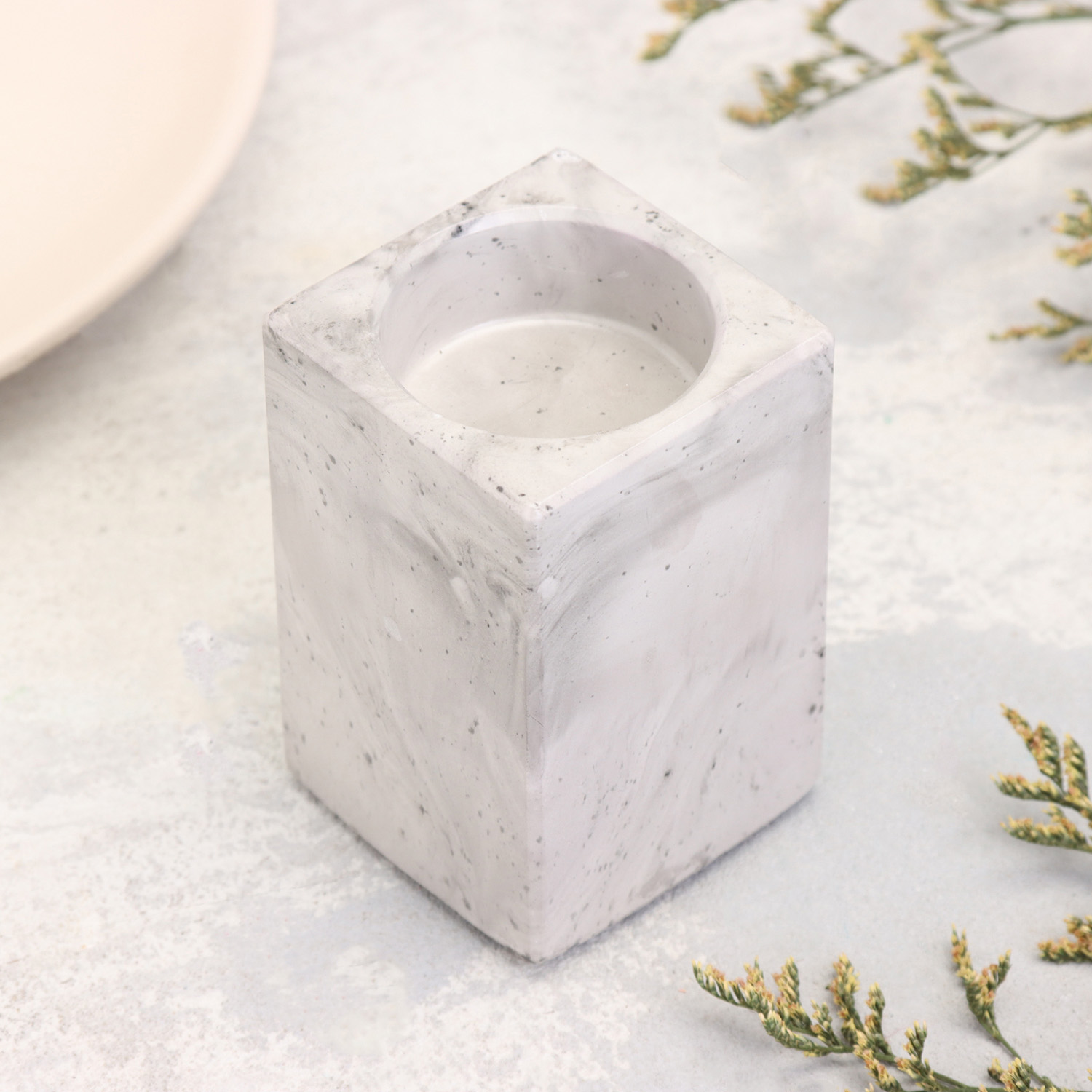 Подсвечник "Квадрат" из гипса, 5х8см,мрамор с чёрными полосками 10059933