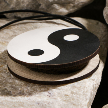 Подвеска автомобильная Grand Caratt Инь-Янь, дерево, войлок 9235028